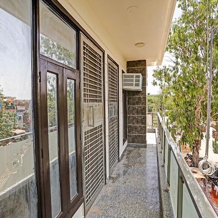 Hotel O Golden Key Inn Punjabi Bagh Ню Делхи Екстериор снимка
