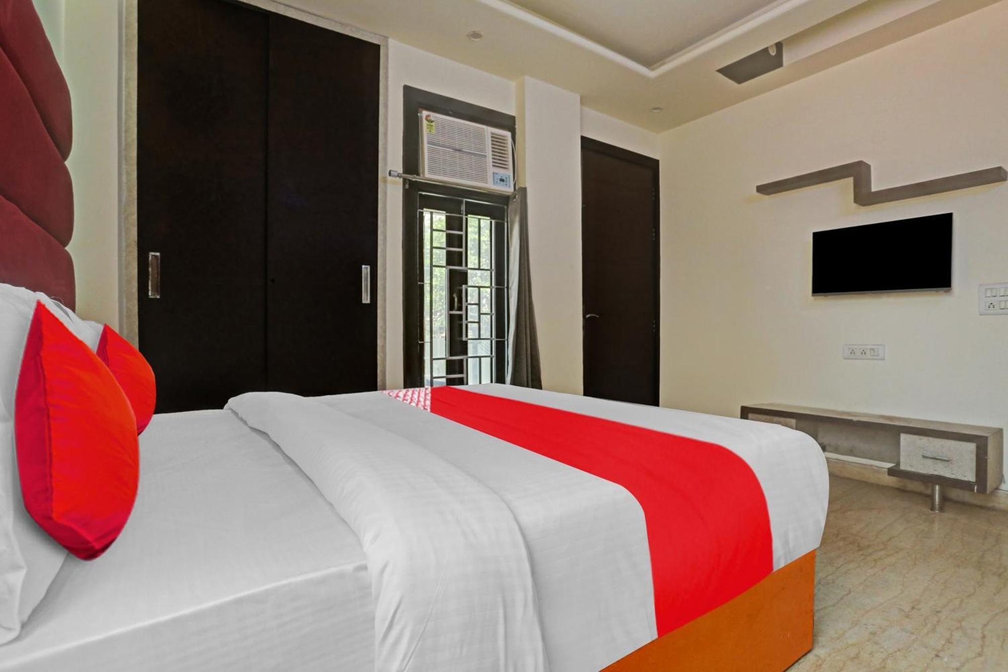 Hotel O Golden Key Inn Punjabi Bagh Ню Делхи Екстериор снимка